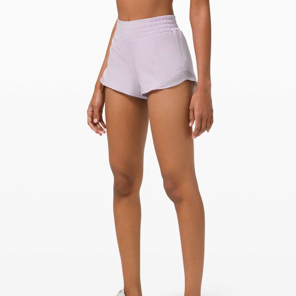 Lululemon Hotty Hot Short *High-Rise 2.5"Lavender Dew size 10